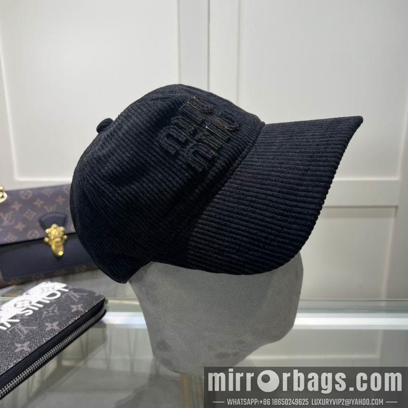 Miumiu Hat dx87