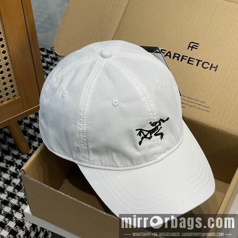 Arcteryx Hat dx12