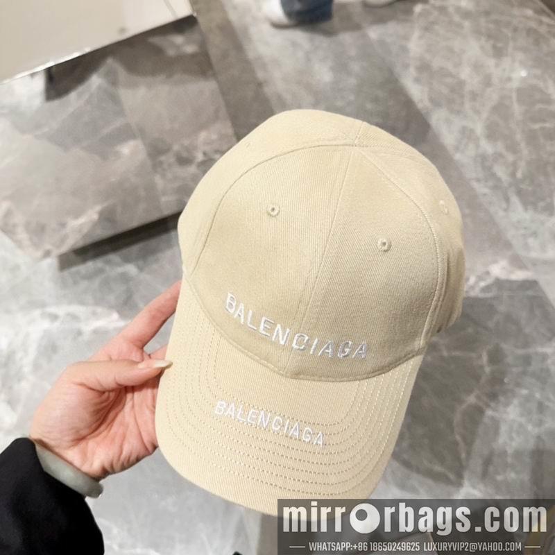 Balenciaga Hat 072301