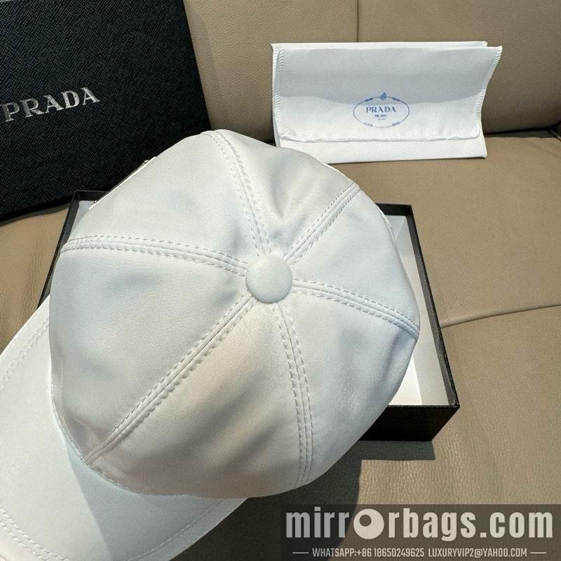 Prada Hat dx64
