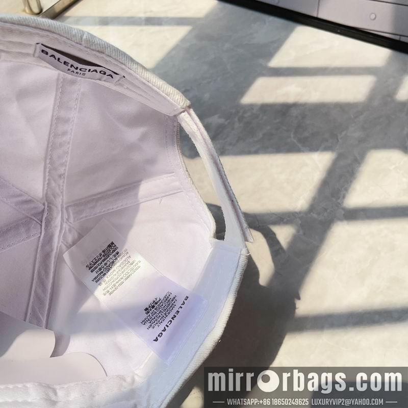 Balenciaga Hat 050704
