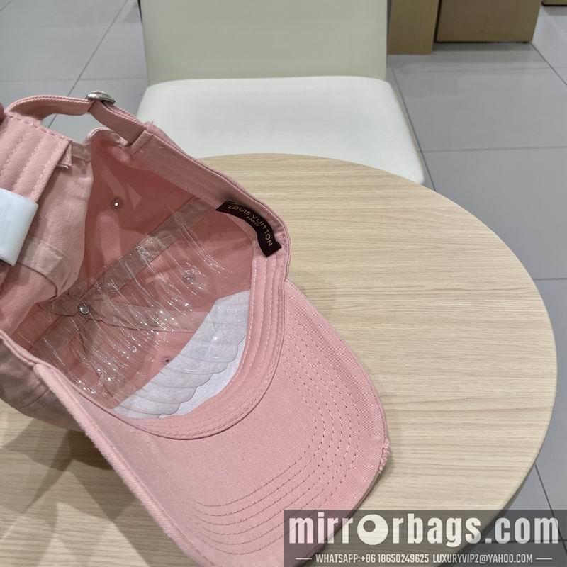 LV Hat 041405