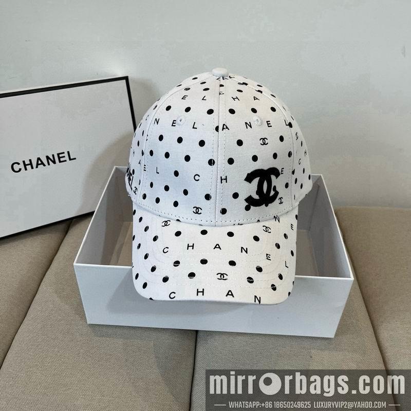 Chanel Hat dx30