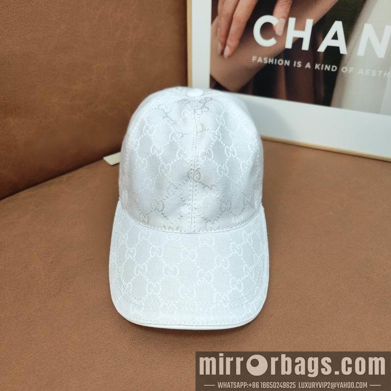 Gucci Hat dx102