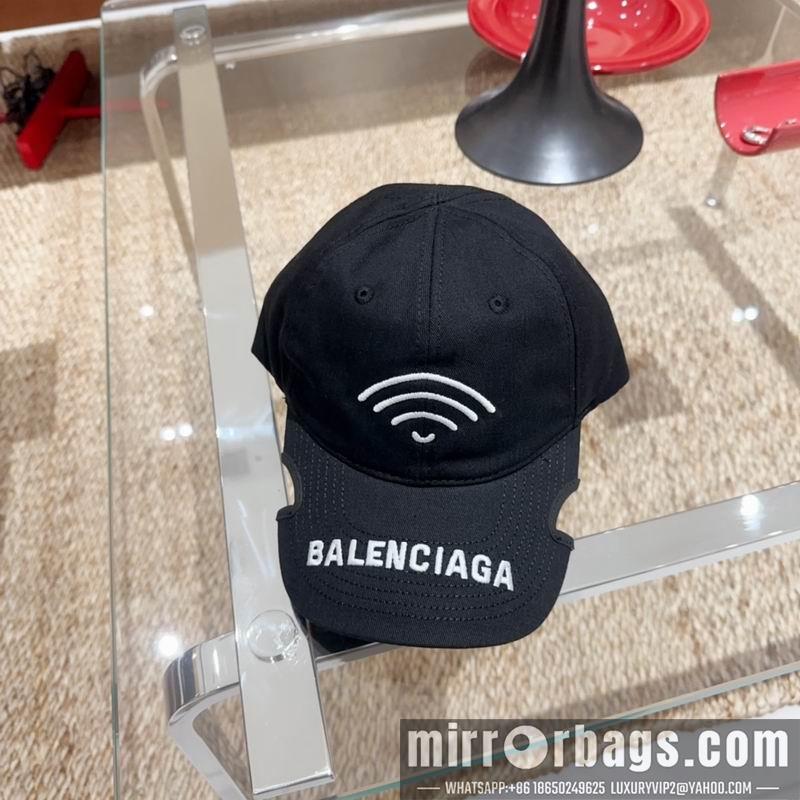 Balenciaga Hat 081402