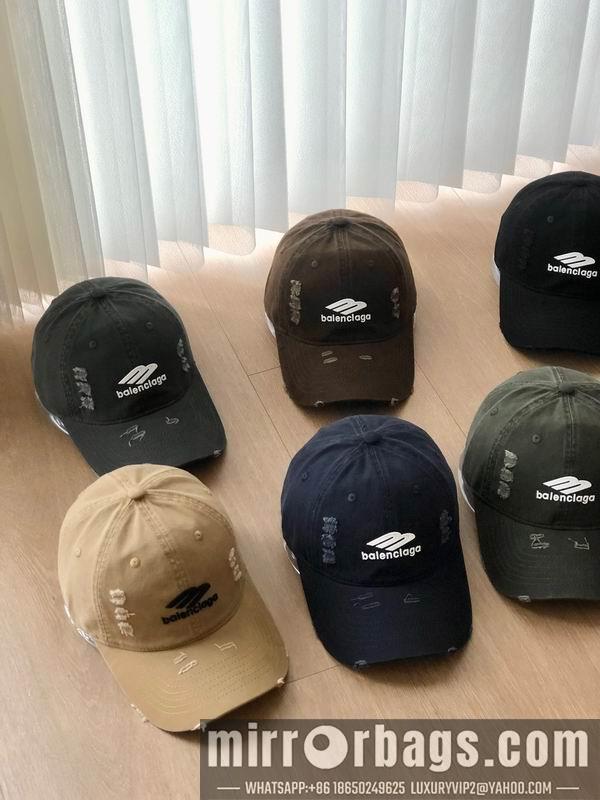 Balenciaga Hat 082601