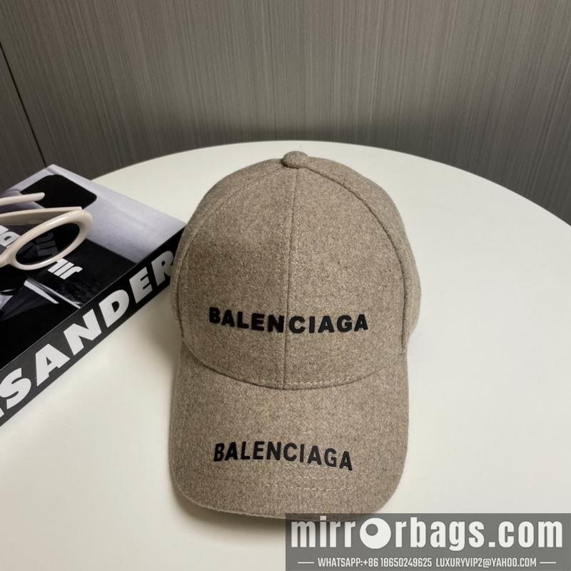 Balenciaga Hat dx113