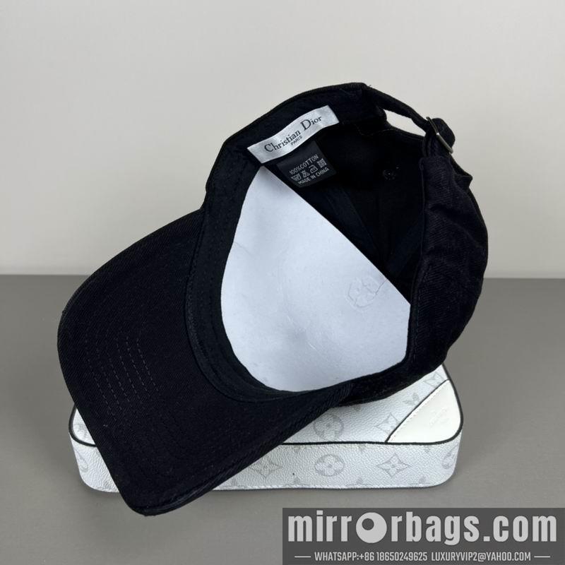Dior Hat dx07