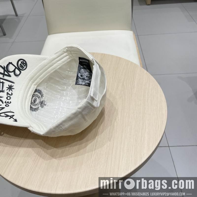 Balenciaga Hat 032001