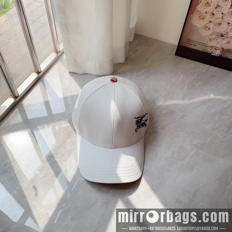 Burberry Hat 041702