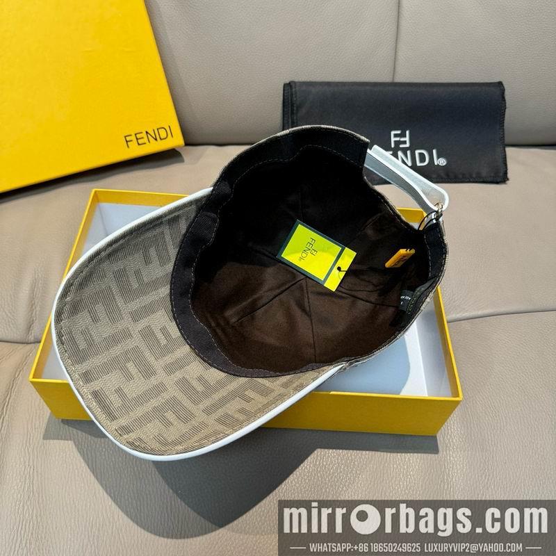 Fendi Hat dx95
