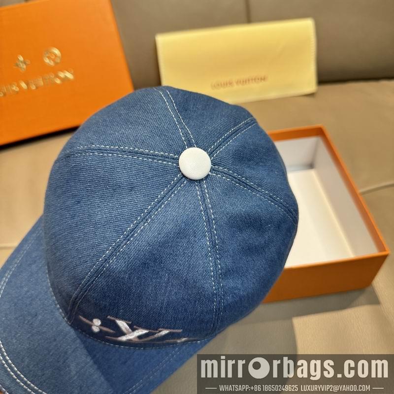 LV Hat dx162