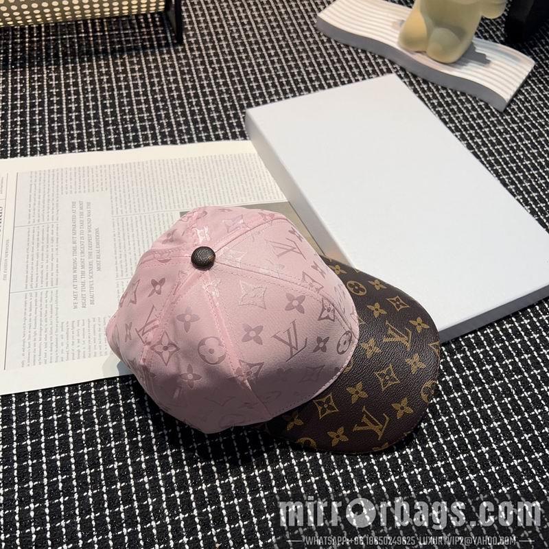 LV Hat 042603