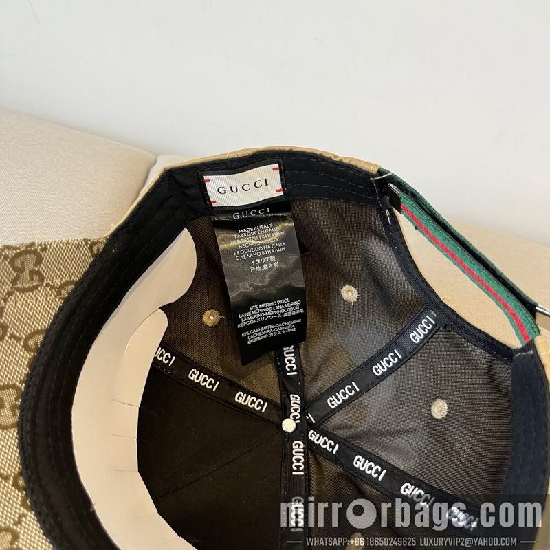 Gucci Hat dx30