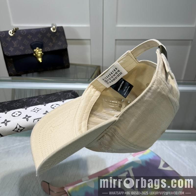 Other Hat dx01