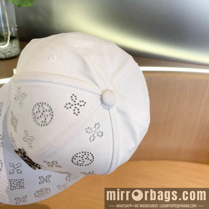 LV Hat 121407