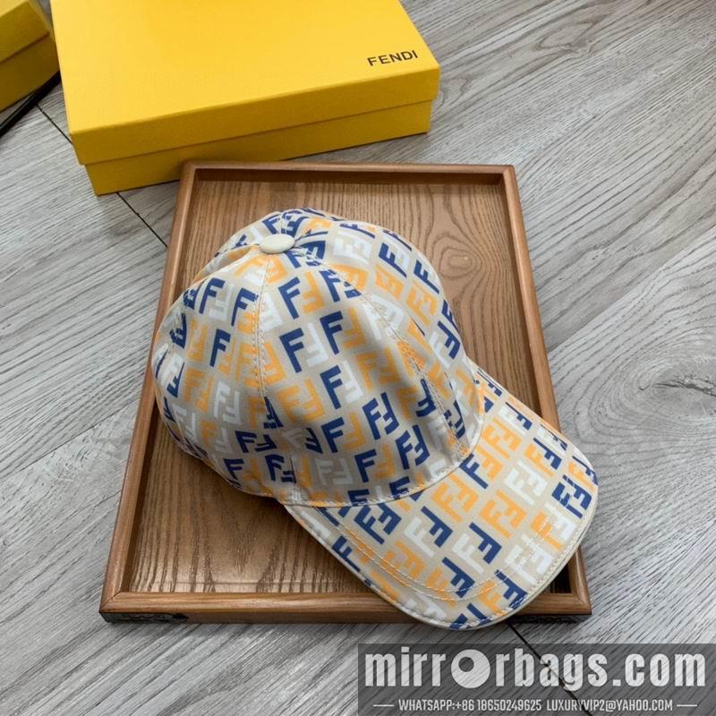 Fendi Hat dx105
