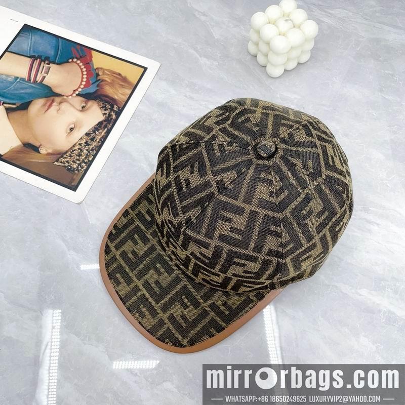 Fendi Hat dx76