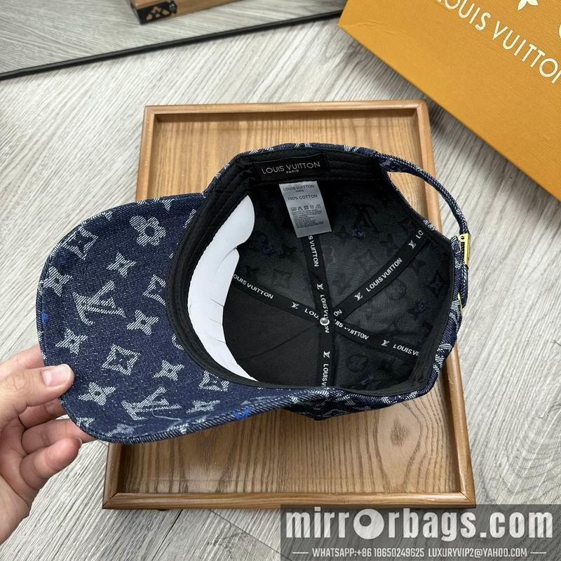 LV Hat dx102