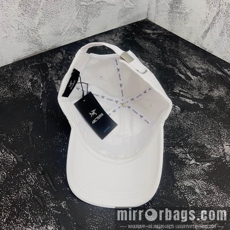 Arcteryx Hat dx01