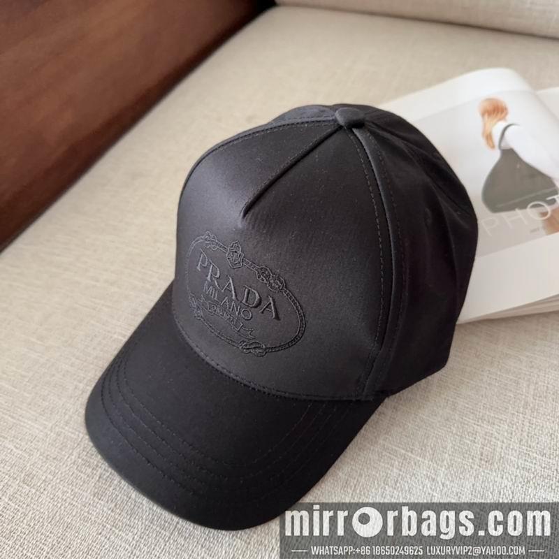 Prada Hat dx15