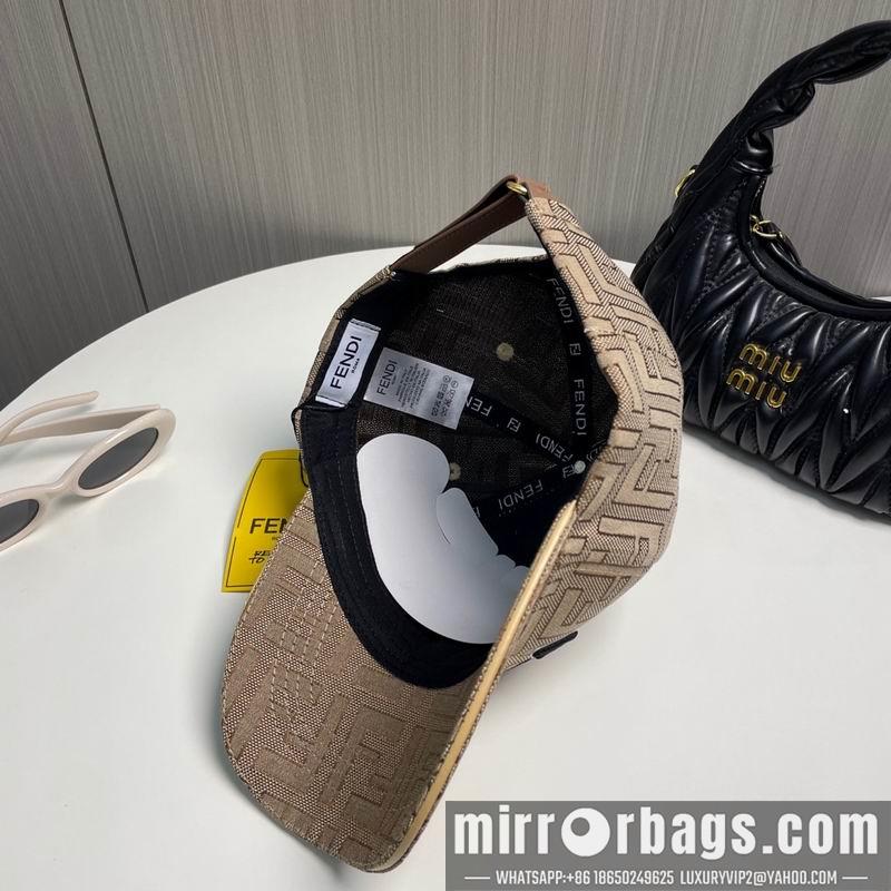 Fendi Hat dx65