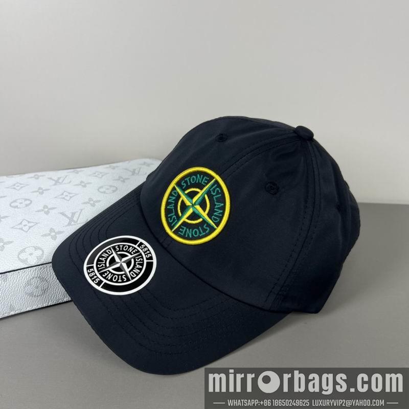 Stone Island Hat dx07