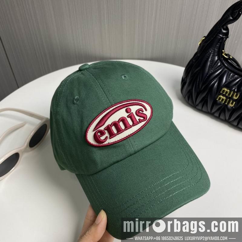 Emis Hat 121401