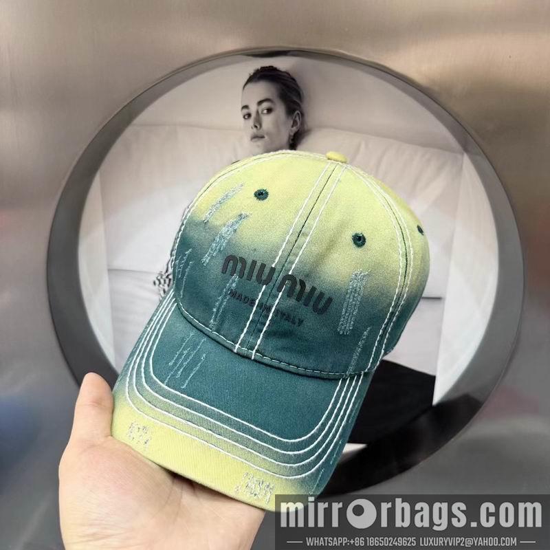 Miumiu Hat 041702