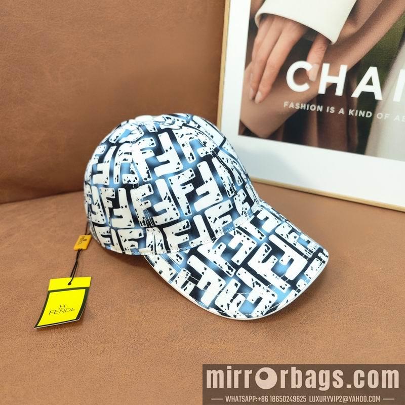 Fendi Hat dx40