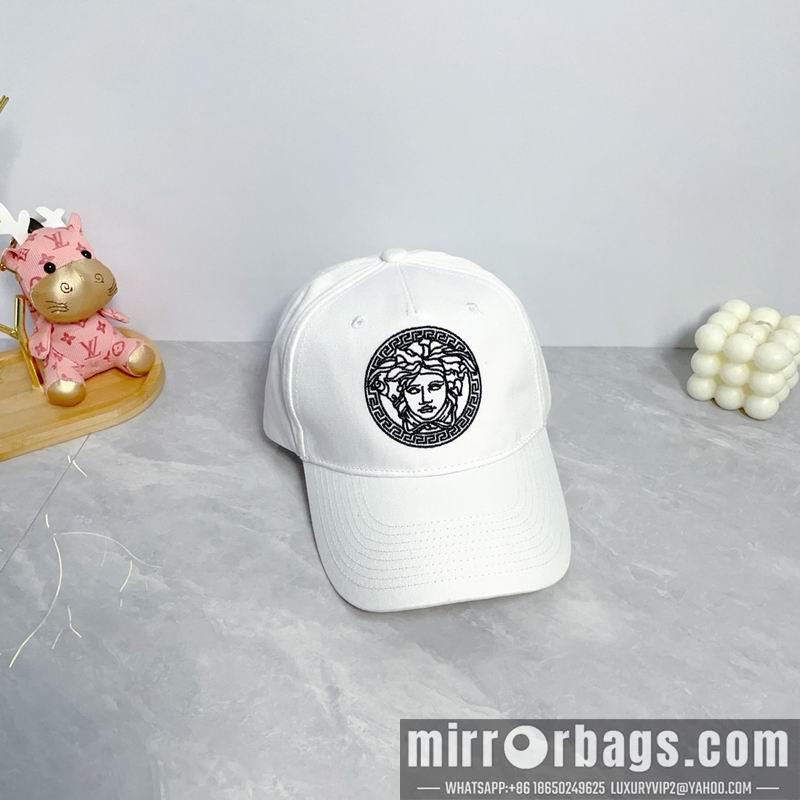 Versace Hat dx03
