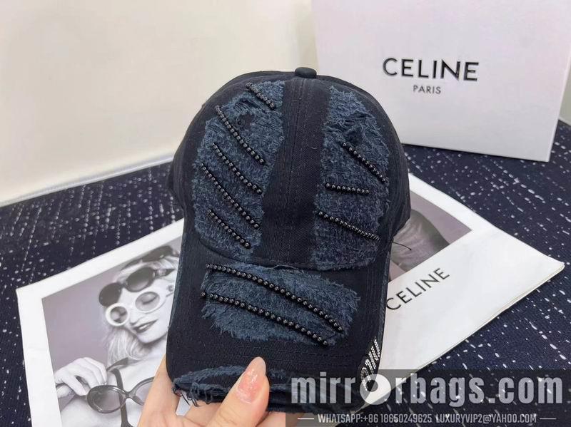 Miumiu Hat dx69