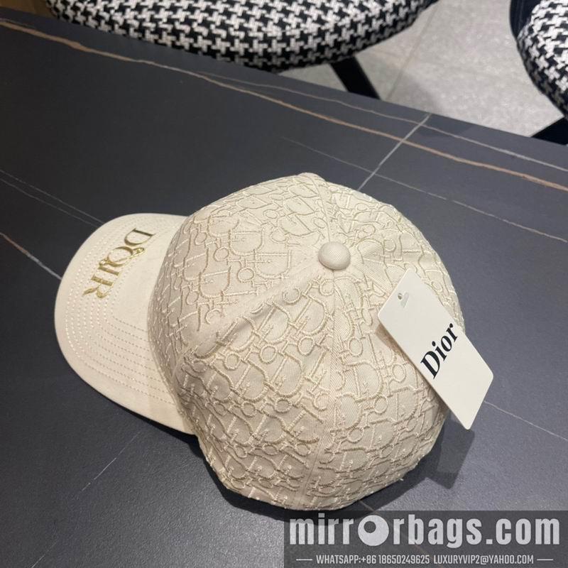 Dior Hat 083003