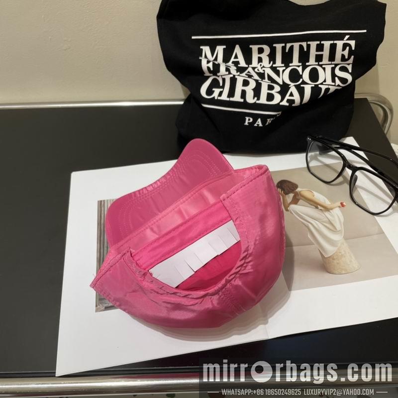 Prada Hat dx16