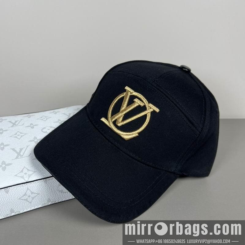 LV Hat dx44