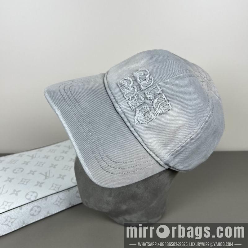 Miumiu Hat dx19