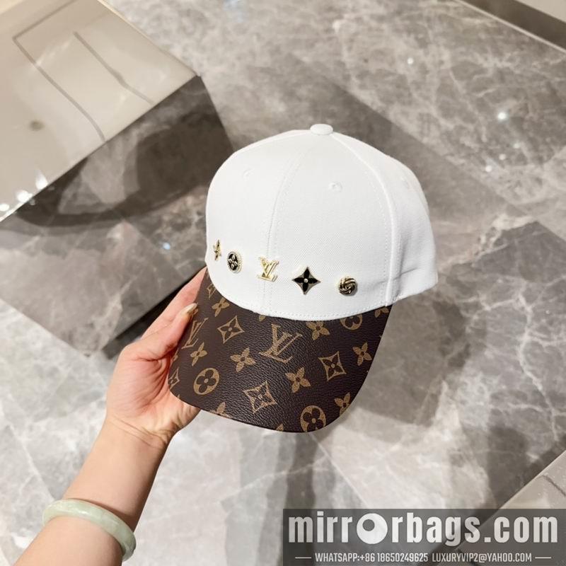 LV Hat 041704