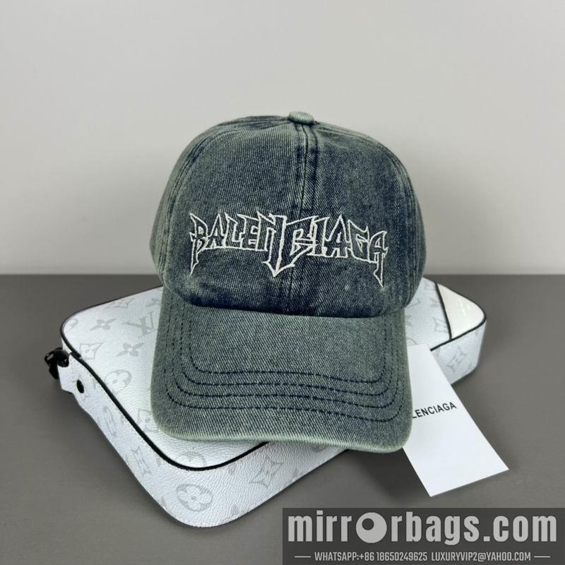Balenciaga Hat dx43