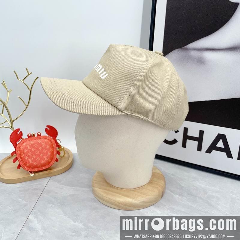Miumiu Hat dx03
