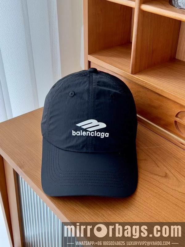 Balenciaga Hat 050702
