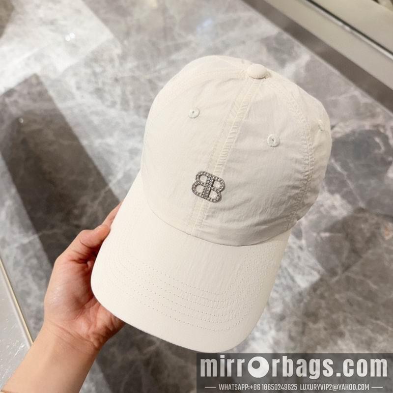 Balenciaga Hat dx64