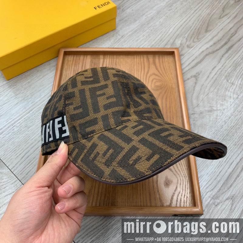 Fendi Hat dx101