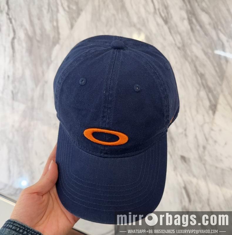 Balenciaga Hat dx51