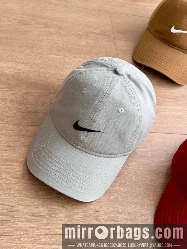 Nike Hat 072202