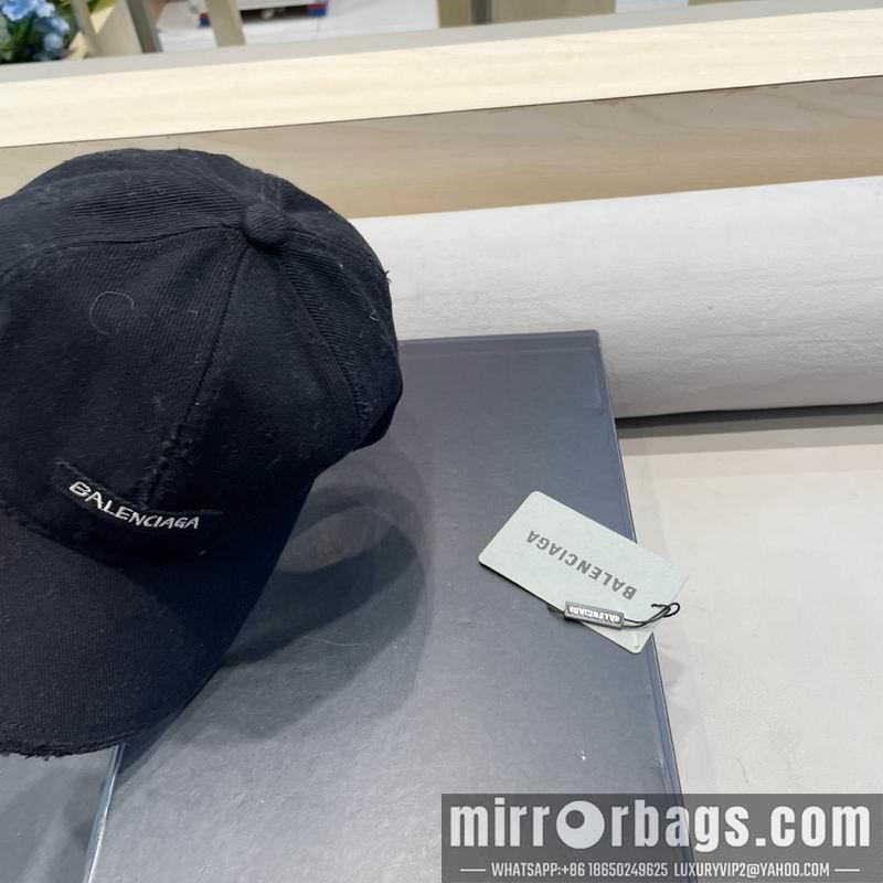 Balenciaga Hat 020803