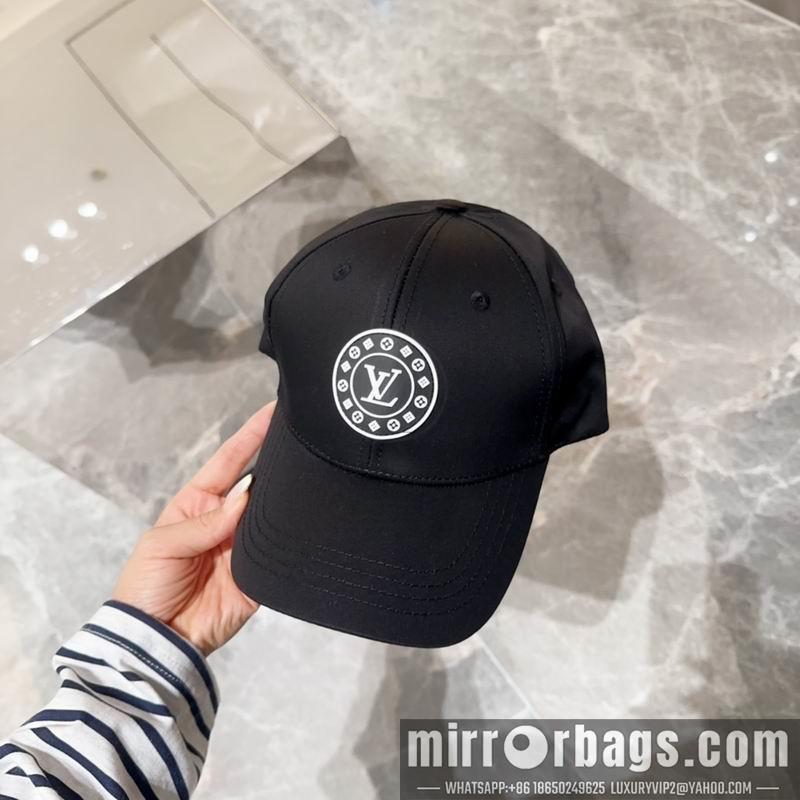 LV Hat dx128