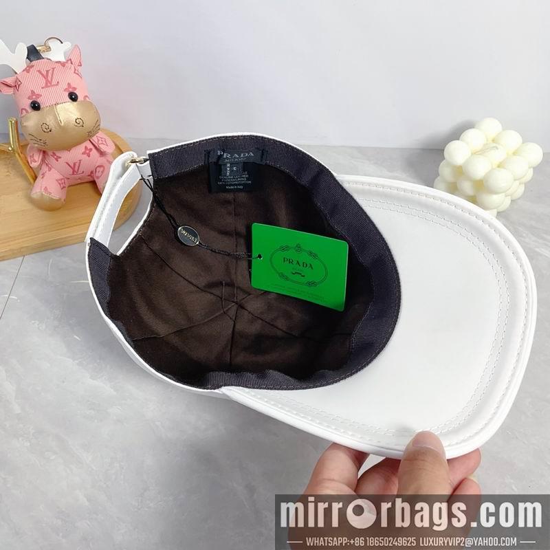 Prada Hat dx41