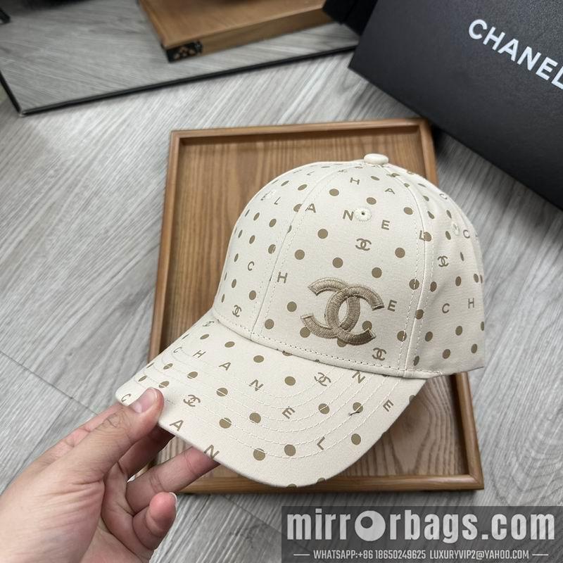 Chanel Hat dx40