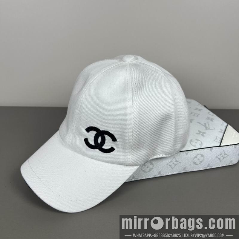Chanel Hat dx35
