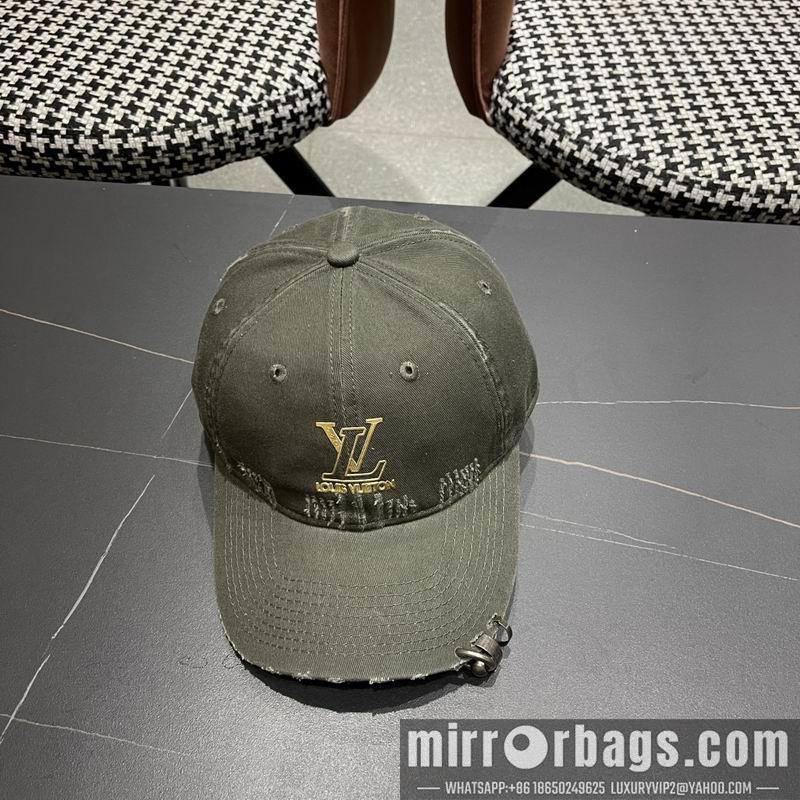LV Hat 040206